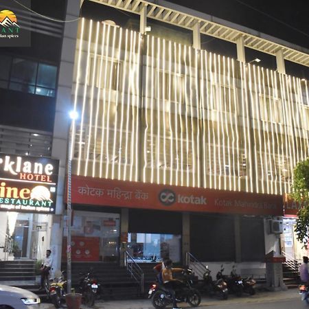 Hotel Parklane Agra (Uttar Pradesh) Ngoại thất bức ảnh